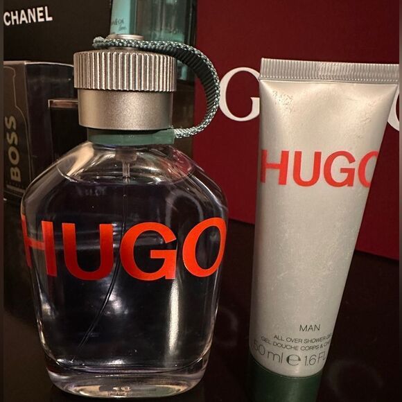 Hugo Boss HUGO Man Eau de Toilette & Shower Gel Set - Fresh and
Bold Ele… - Picture 3 of 17